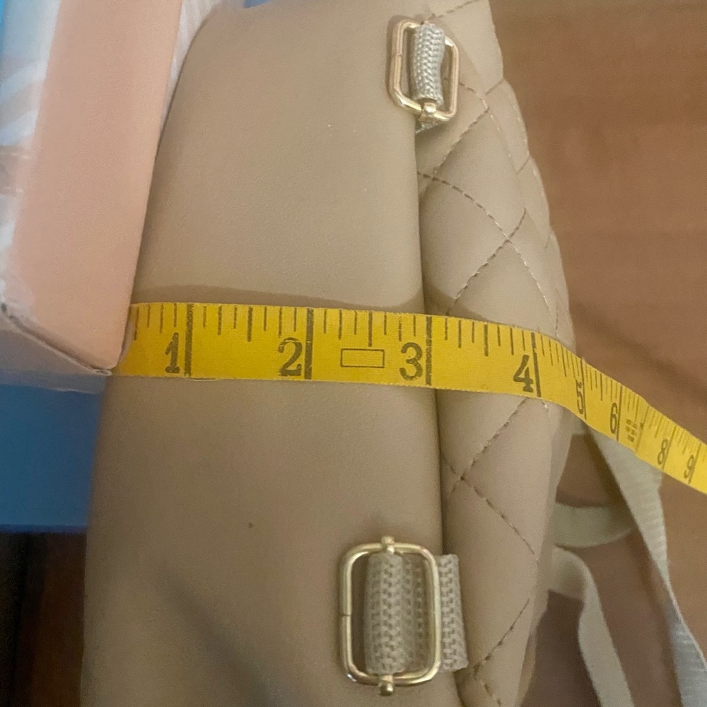 Small backpack - Picture 3 of 6